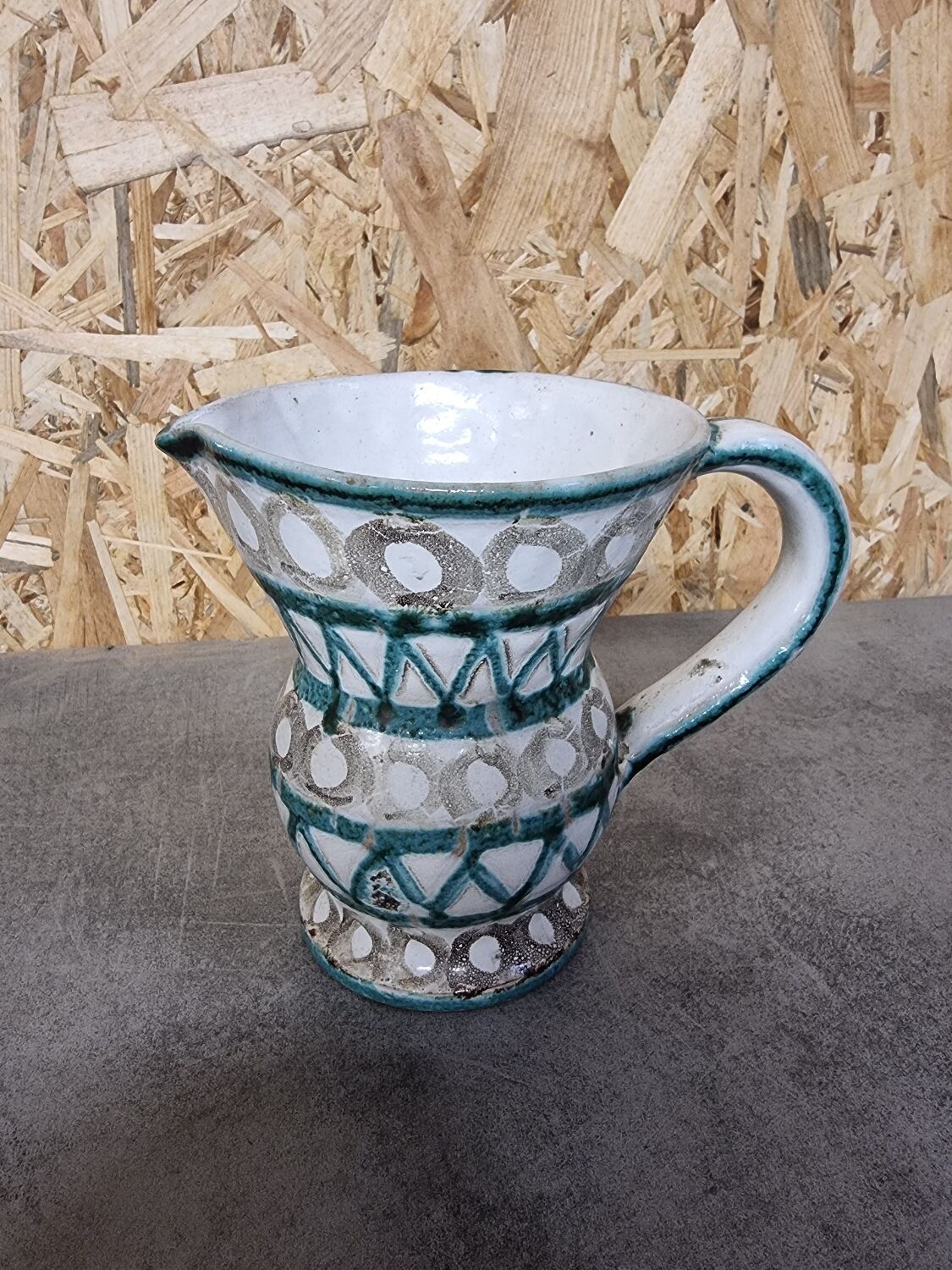 Pitcher Robert Picault