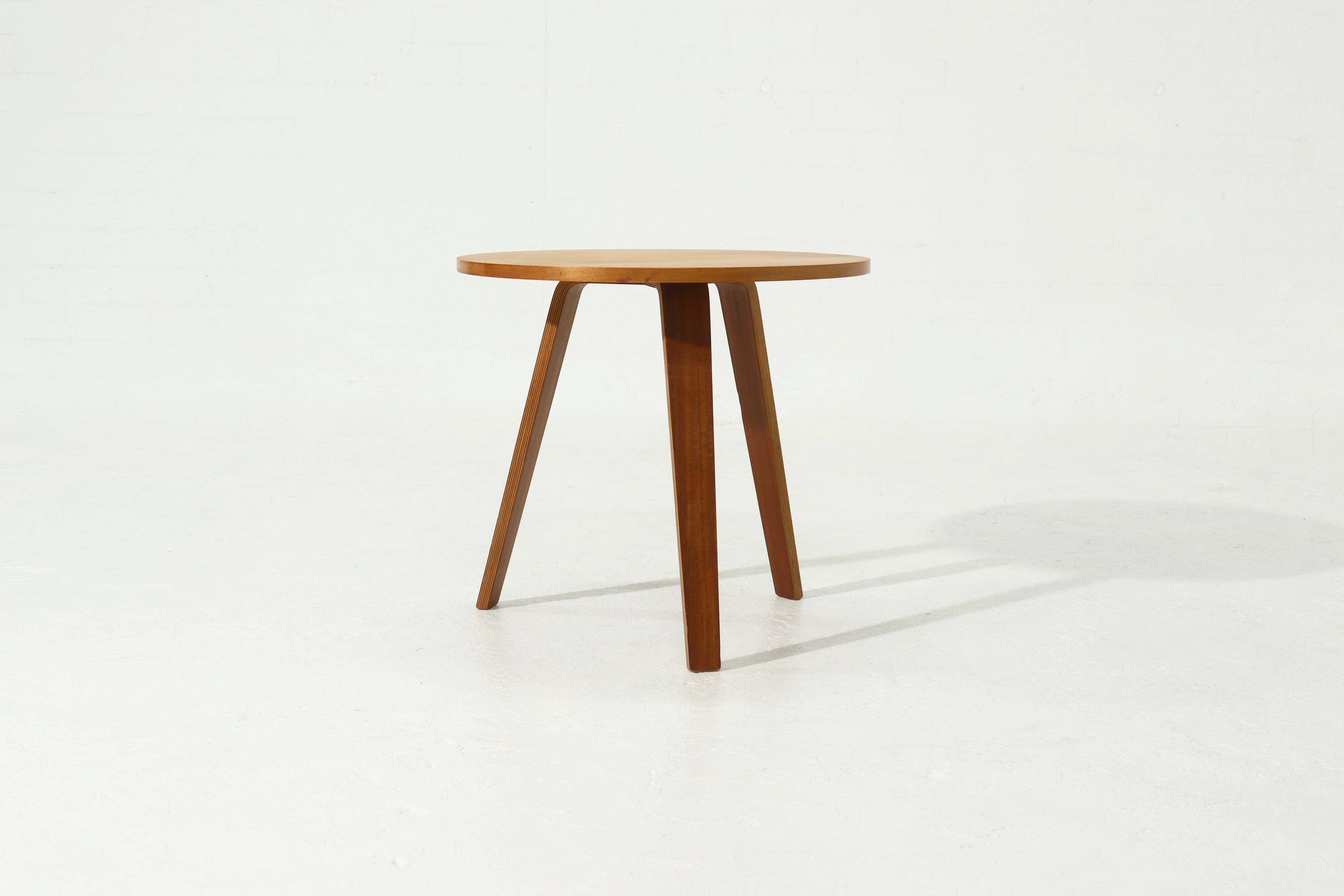 Round Tripod Side Table by Cor Alons for Gouda den Boer 1950s
