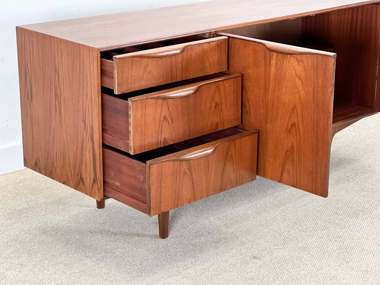 Small sideboard (Moy by McIntosh)