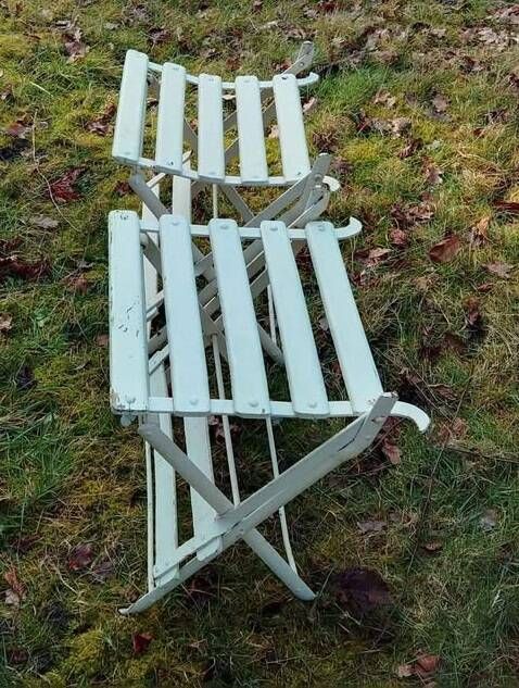 Set of two antique folding garden chairs, ideal for small balconies