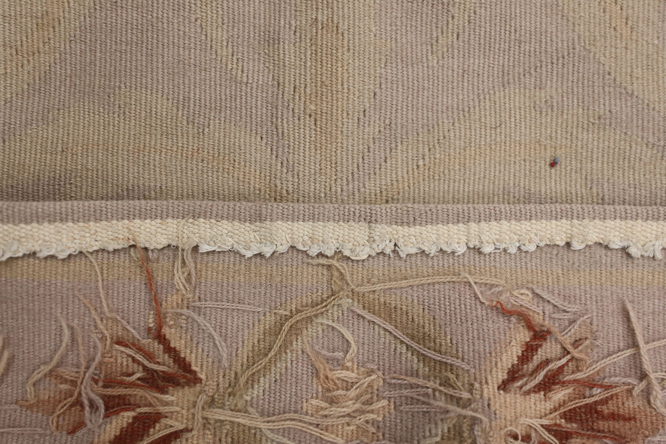 Handmade Beige Wool Needlepoint Tapestry Rug- 69x140cm