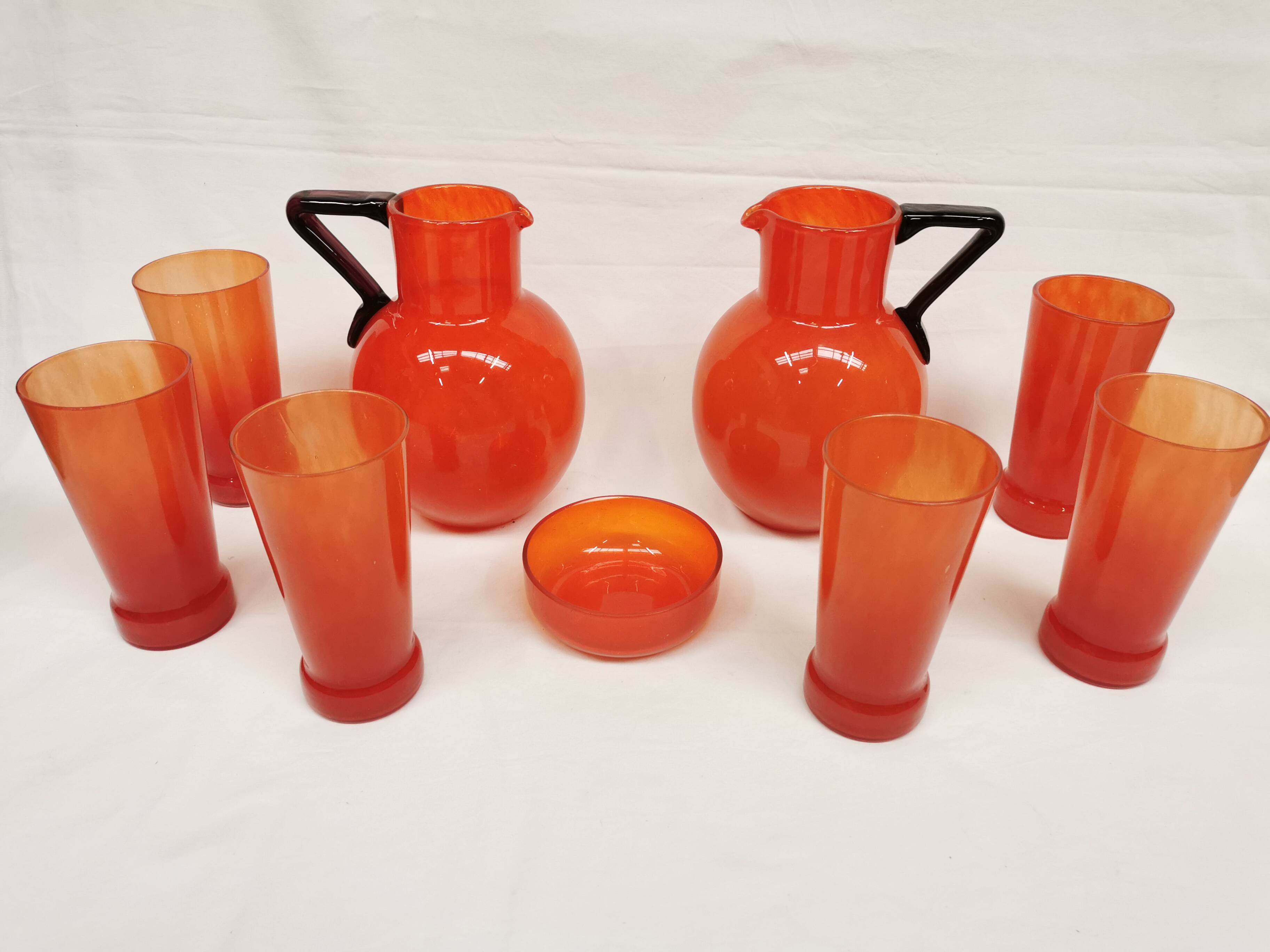 Schneider Orangeade / Lemonade Service, Le Verre Français. 2 Pitchers and 6 Glasses