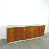 meuble de métier en bois ancien avec lame en formica