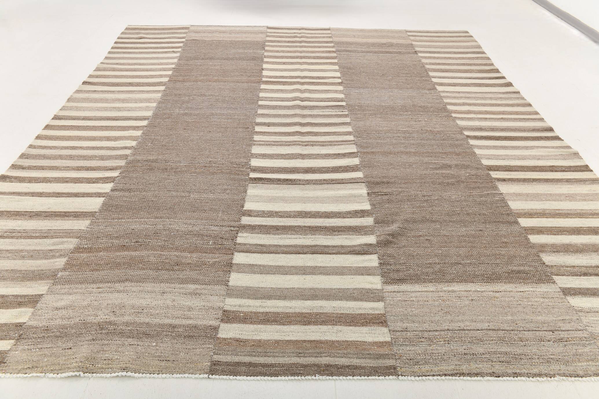 Grey & Beige Handwoven Large Kilim Rug, Turkish Wool Kilim Rug, 322x388 Cm