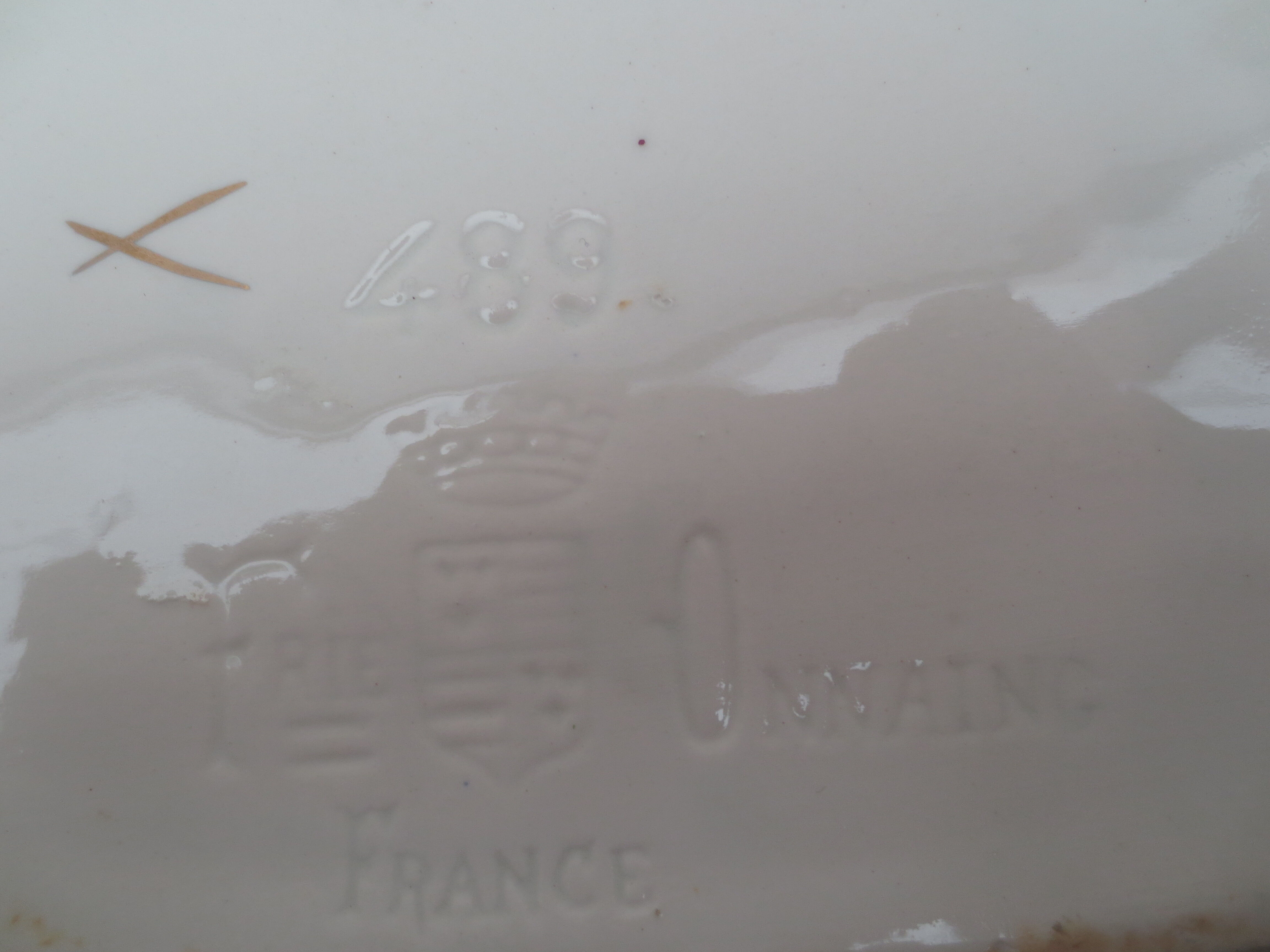 Vases and gardener "onnaing" in art nouveau dabsin