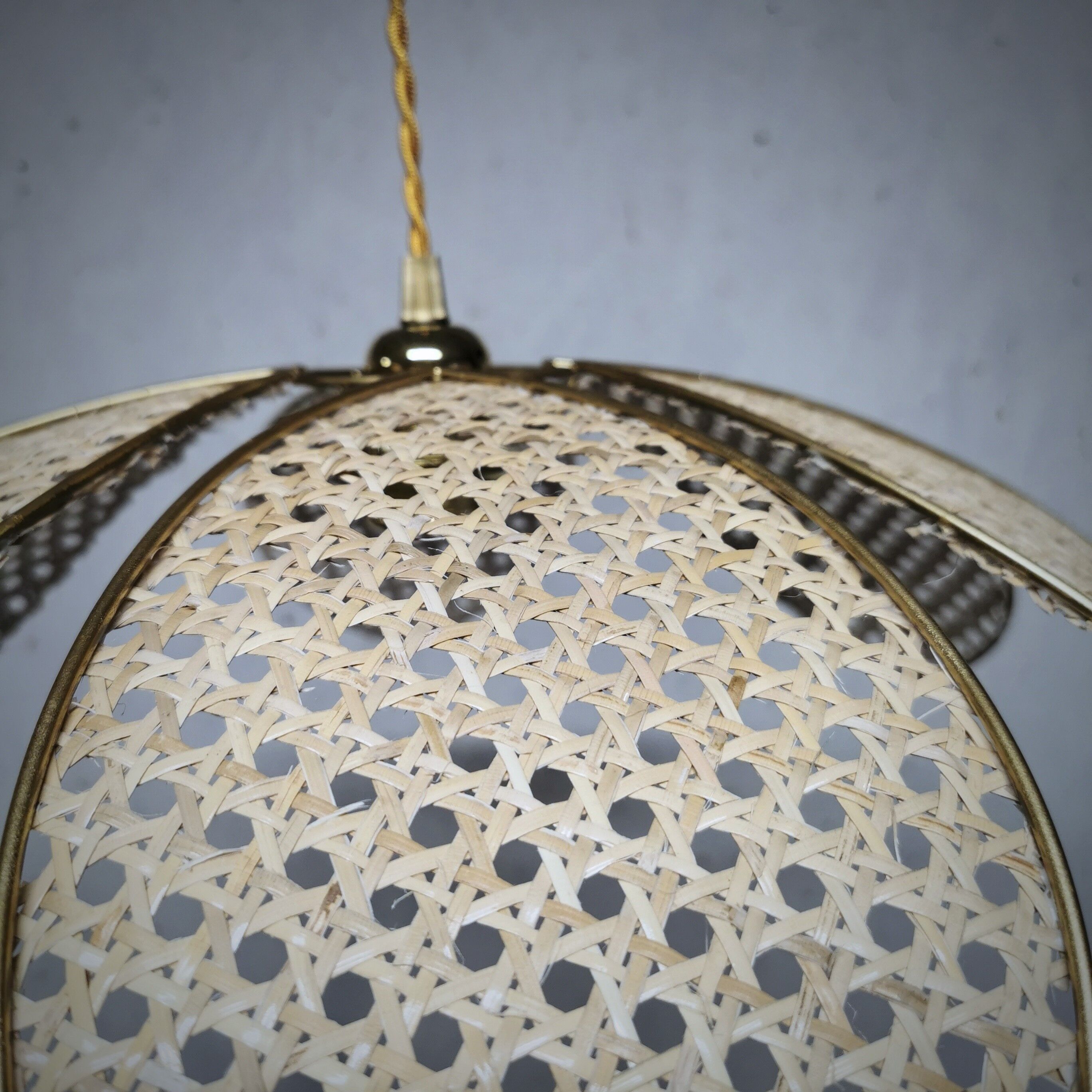 Flower suspension 6 petals in cannage