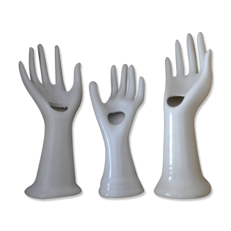 Set of 3 white soliflore hands