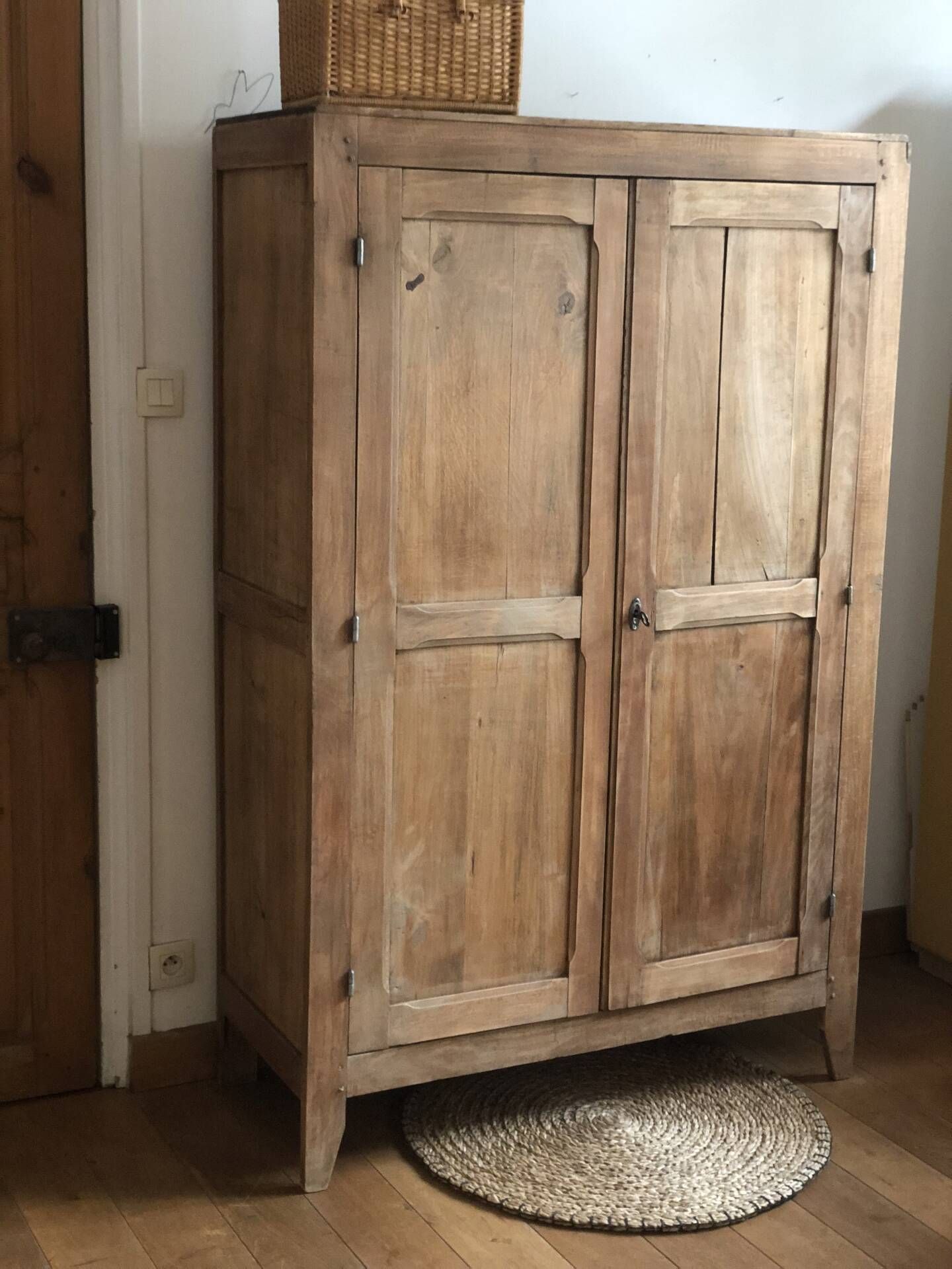 Armoire style parisienne