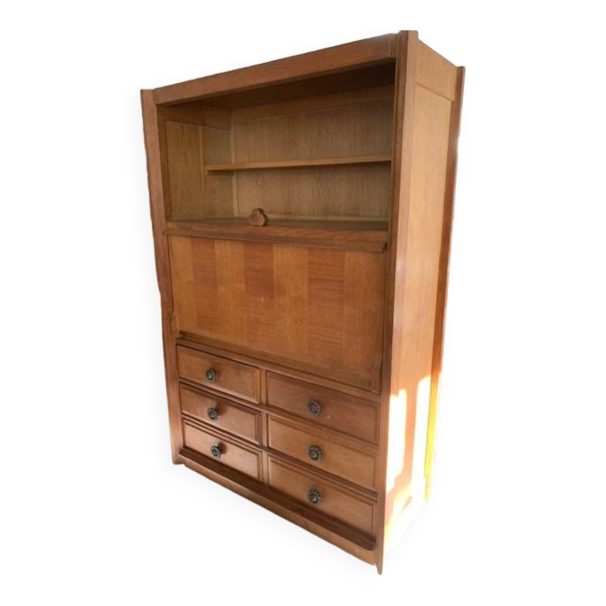 Secretary Chambron & Guillerme