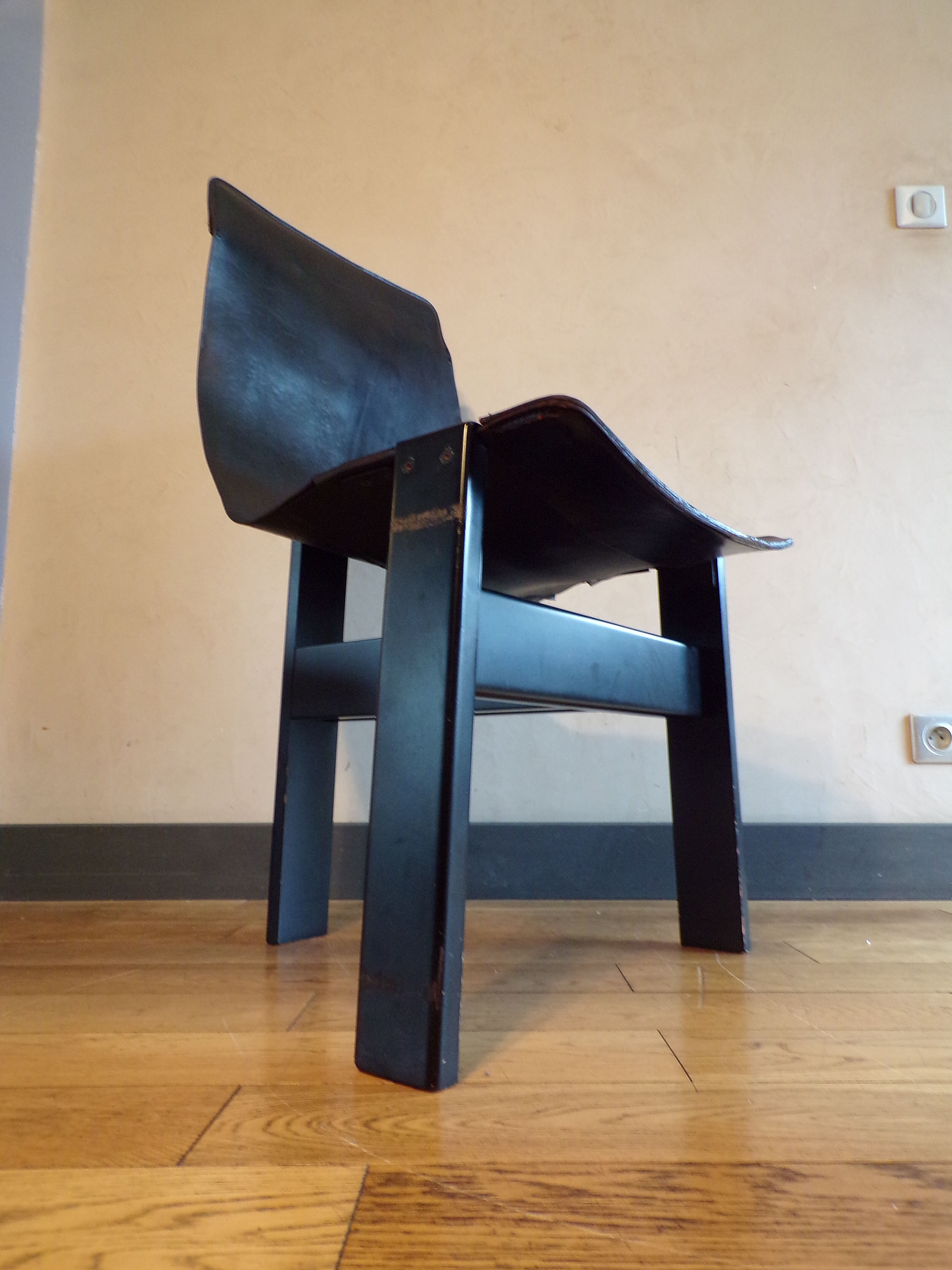 Tre chair by Angelo Mangiarotti