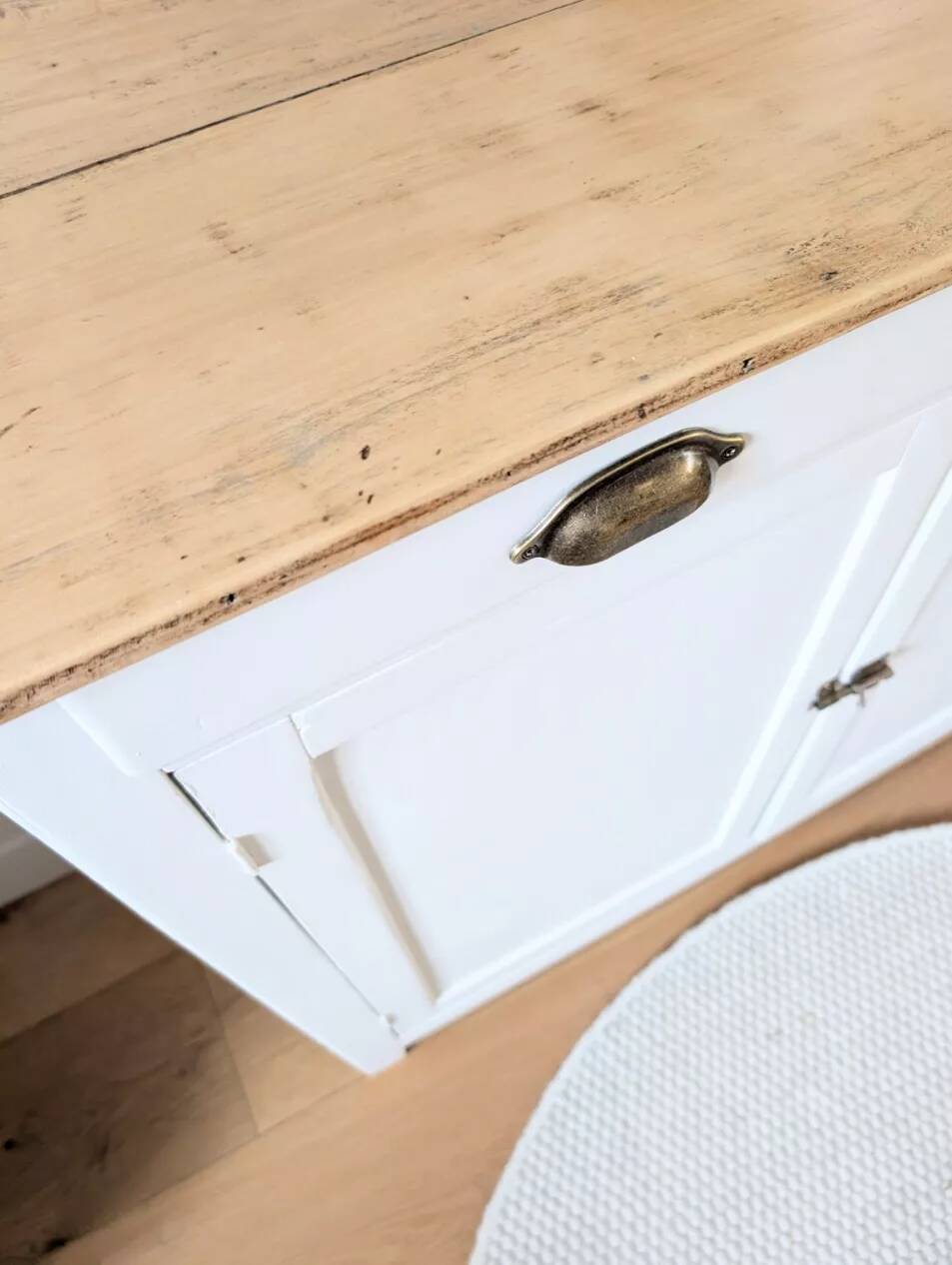 Buffet parisien vintage rénové