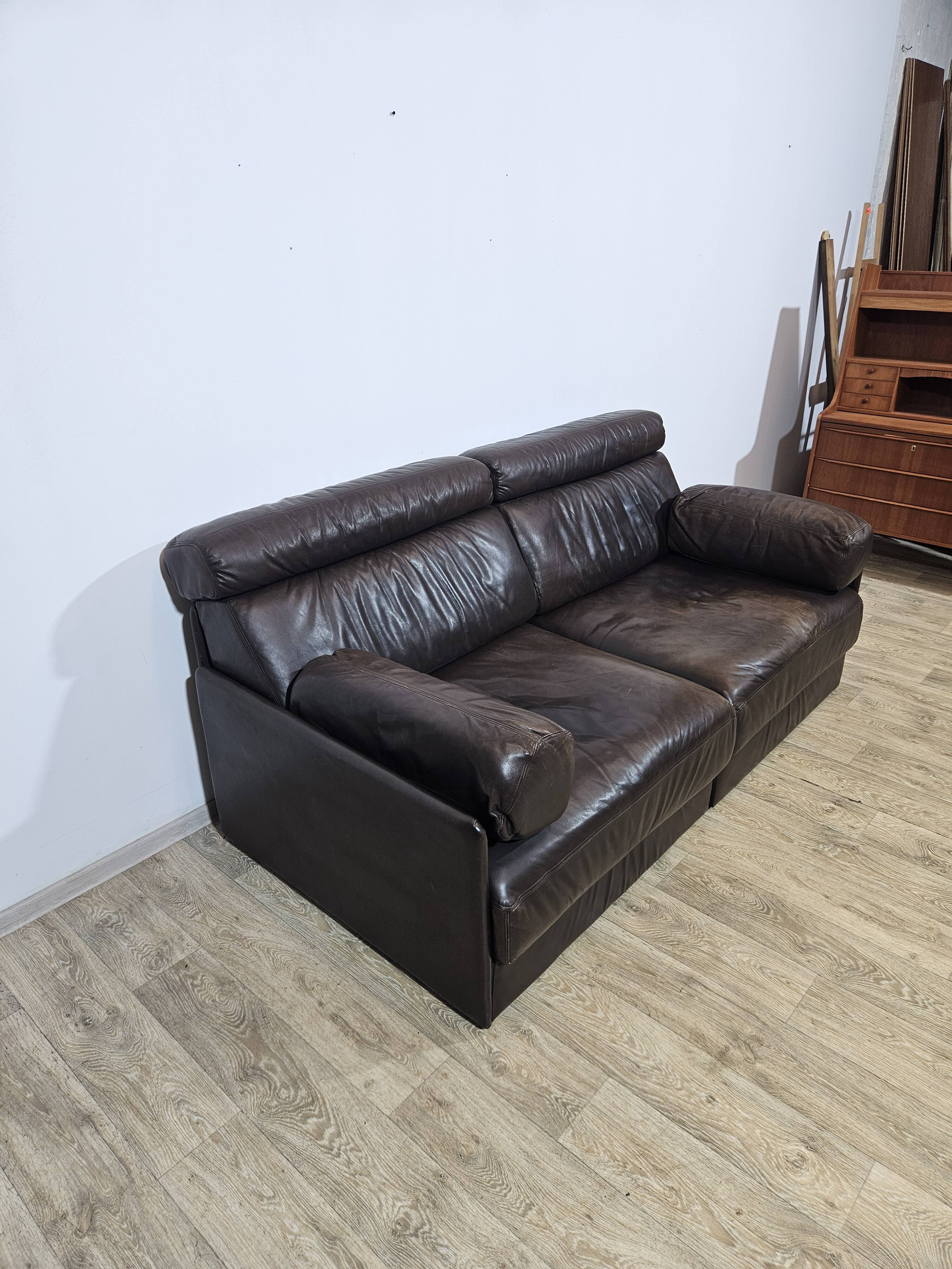 De Sede DS76 sofa, Switzerland, 1970s.