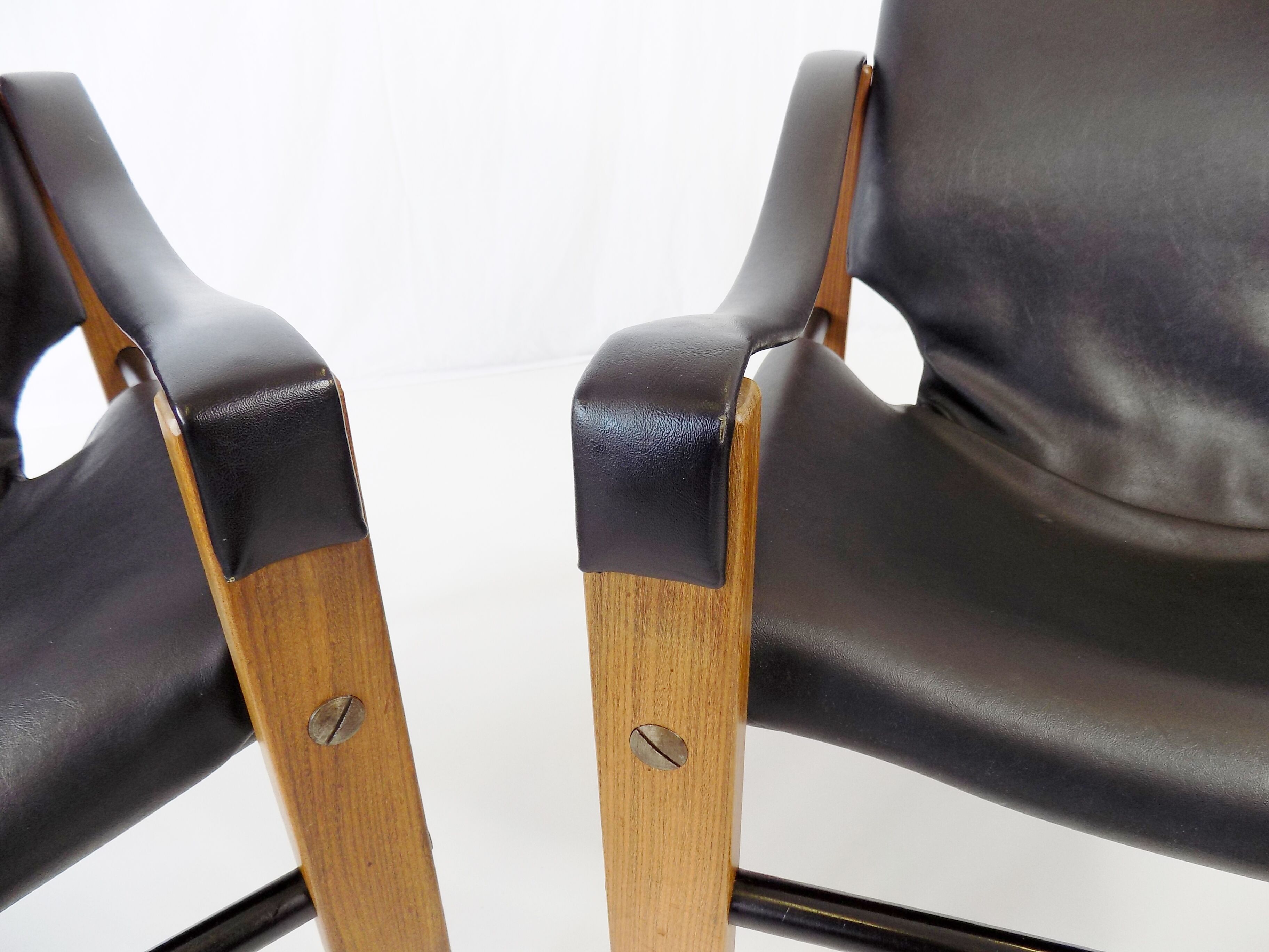Arkana Set of 2 Safari Chairs by Maurice Burke
