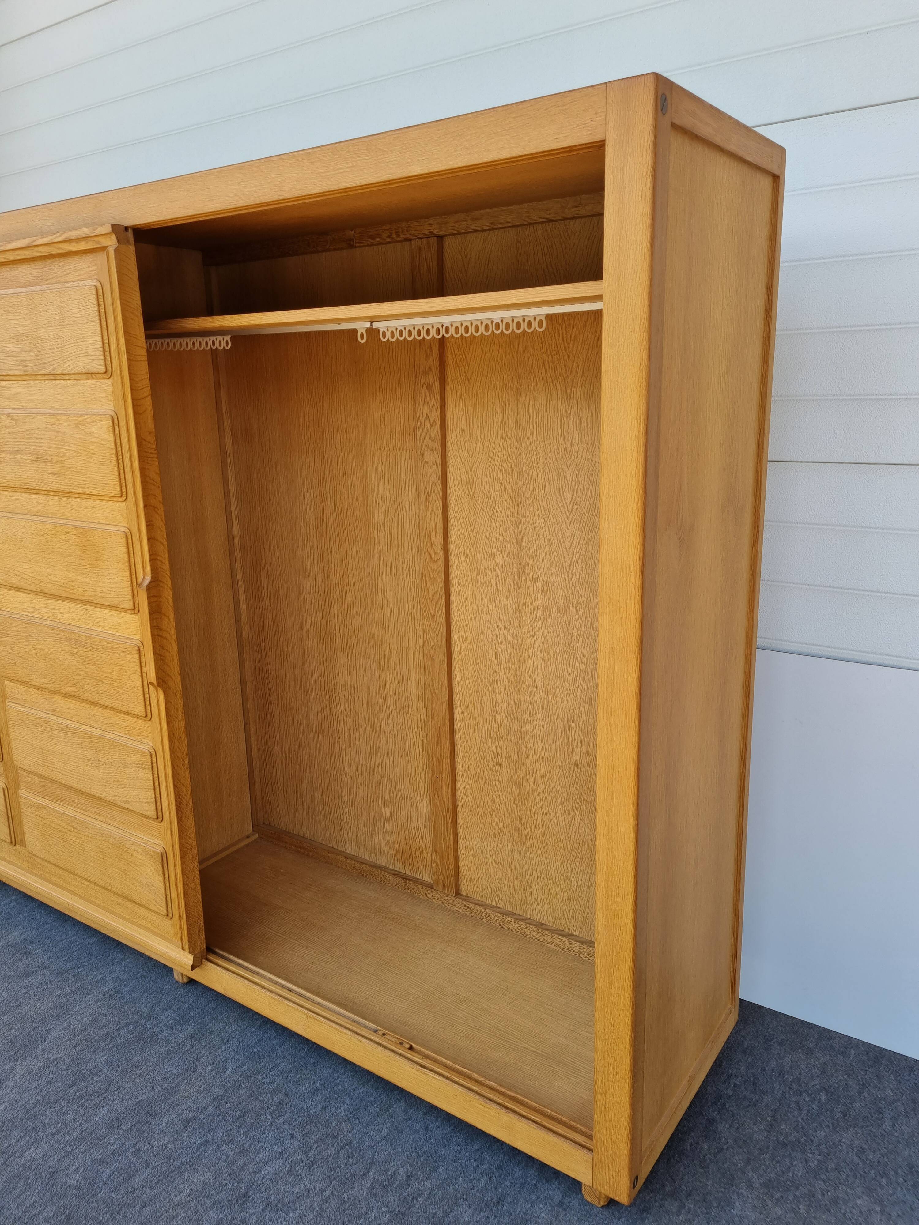 Wardrobe by Guillerme et Chambron, edition Votre Maison