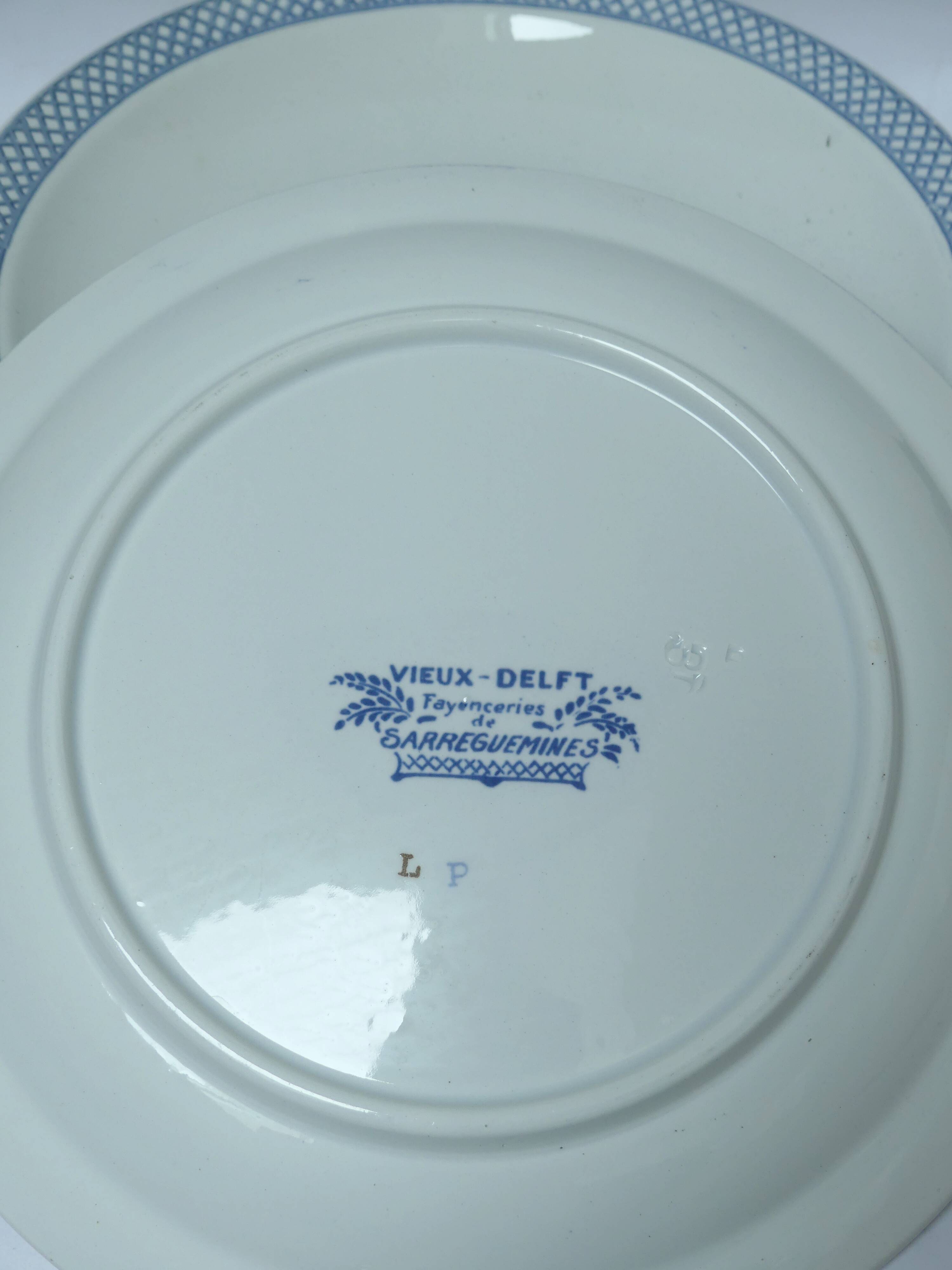 Assiettes creuses Sarreguemines Vieux-Delft