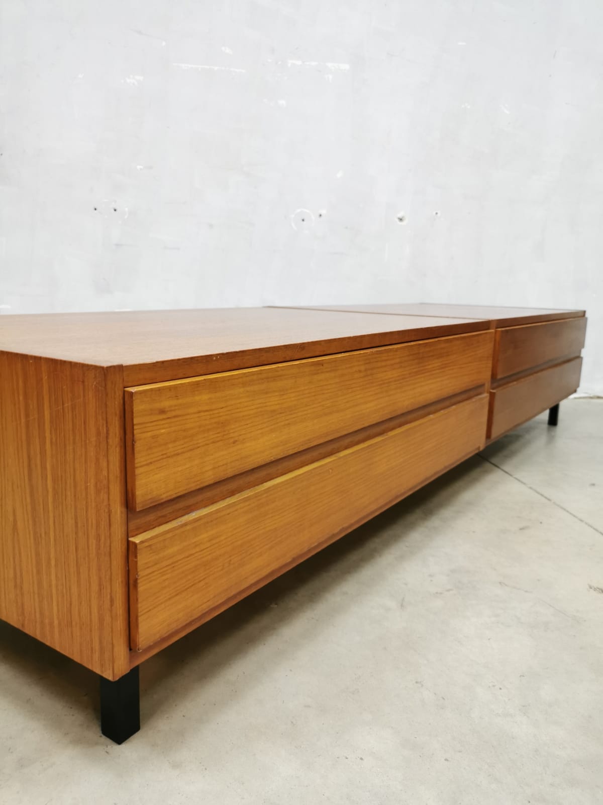 Enfilade danoise vintage design 'minimalisme'