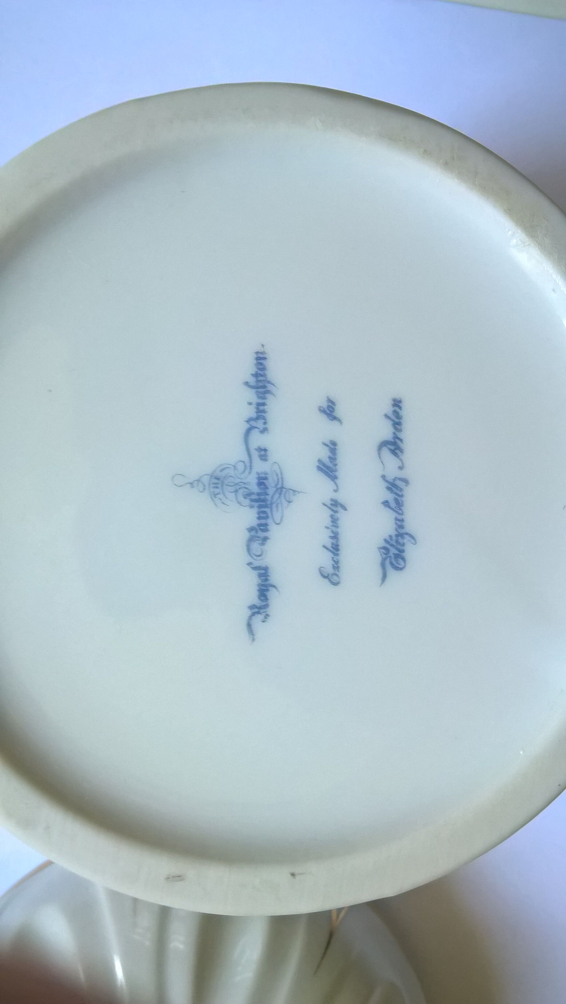 Vintage porcelain pot box Royal Pavilion At Brighton for Elizabeth Arden