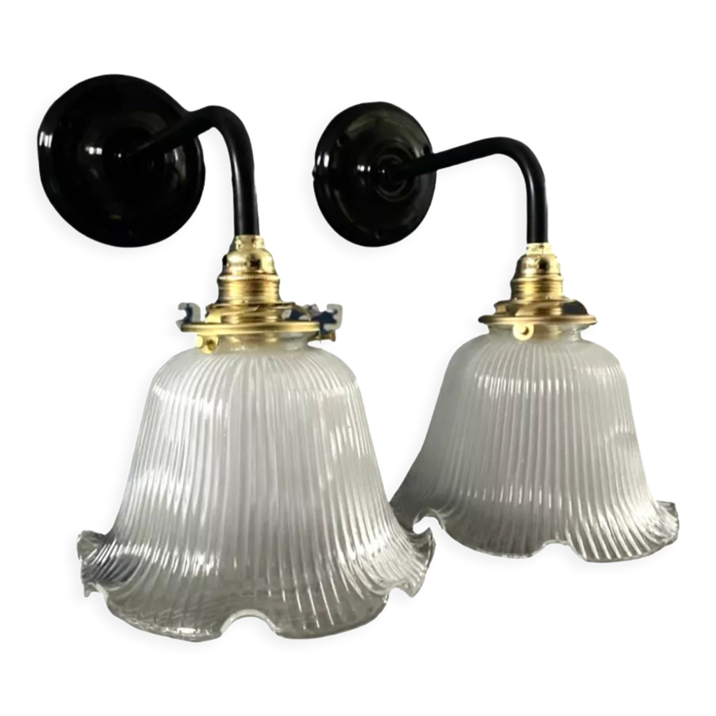Paire d’appliques vintage en verre type holophane électrifiées à neuf