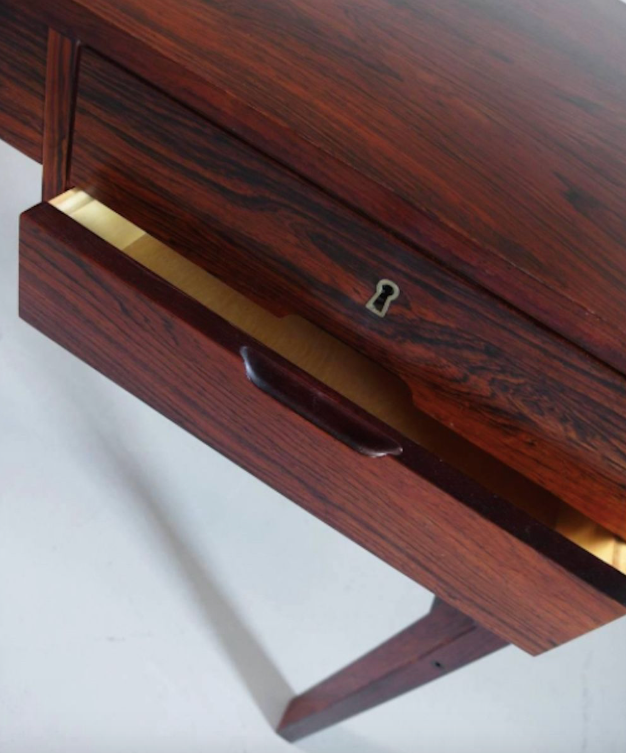 Mid-Century Danish Rio Model Jakaranda Rosewood Desk by Arne Wahl Iversen for Vinde, 1960s