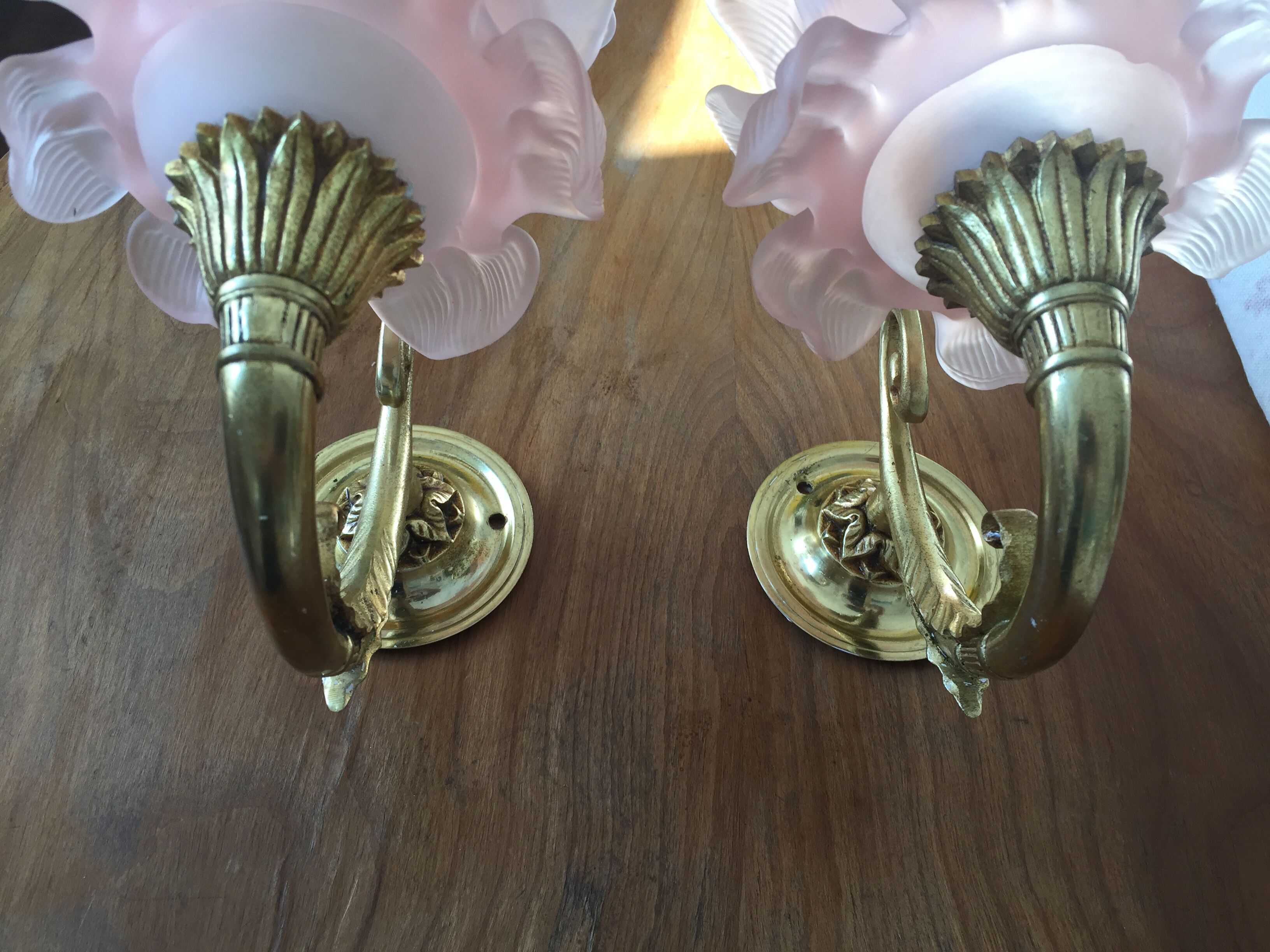 Art Deco wall lamps pink tulip