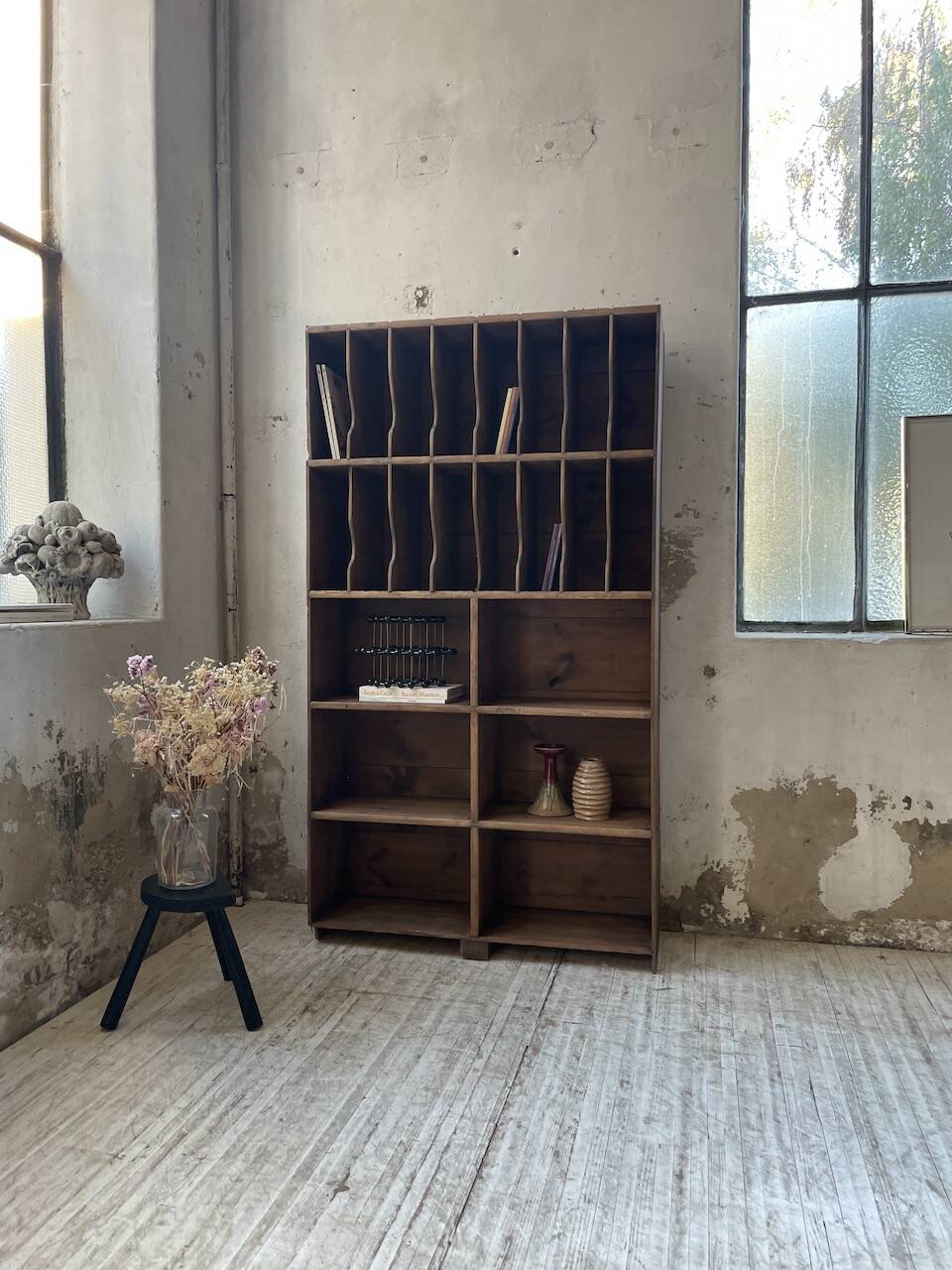 Trade furniture with boxes