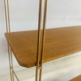 String shelf