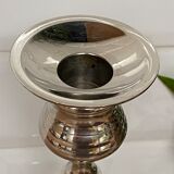 Metal candle holder