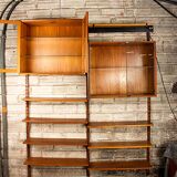 Une étagère modulable Danoise en teck, Poul Cadovius pour Cado 1960-160 cm.