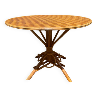 Rattan dining table and woven fins