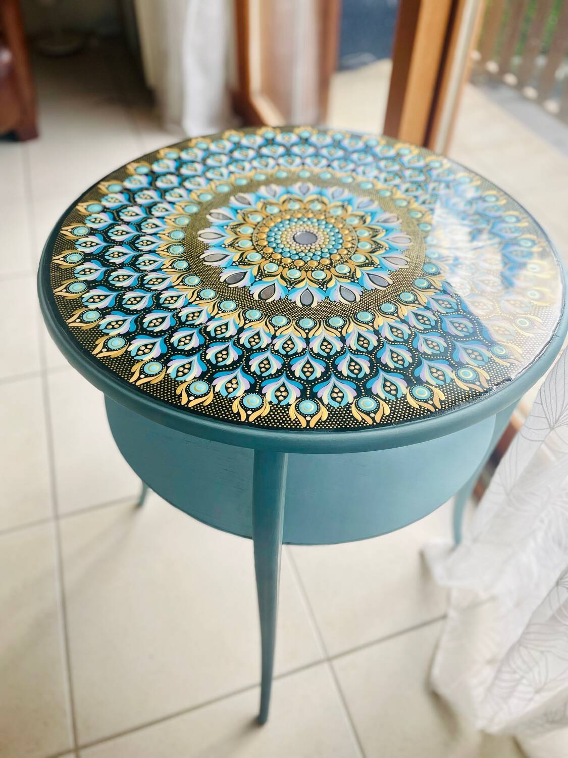 Table d’appoint