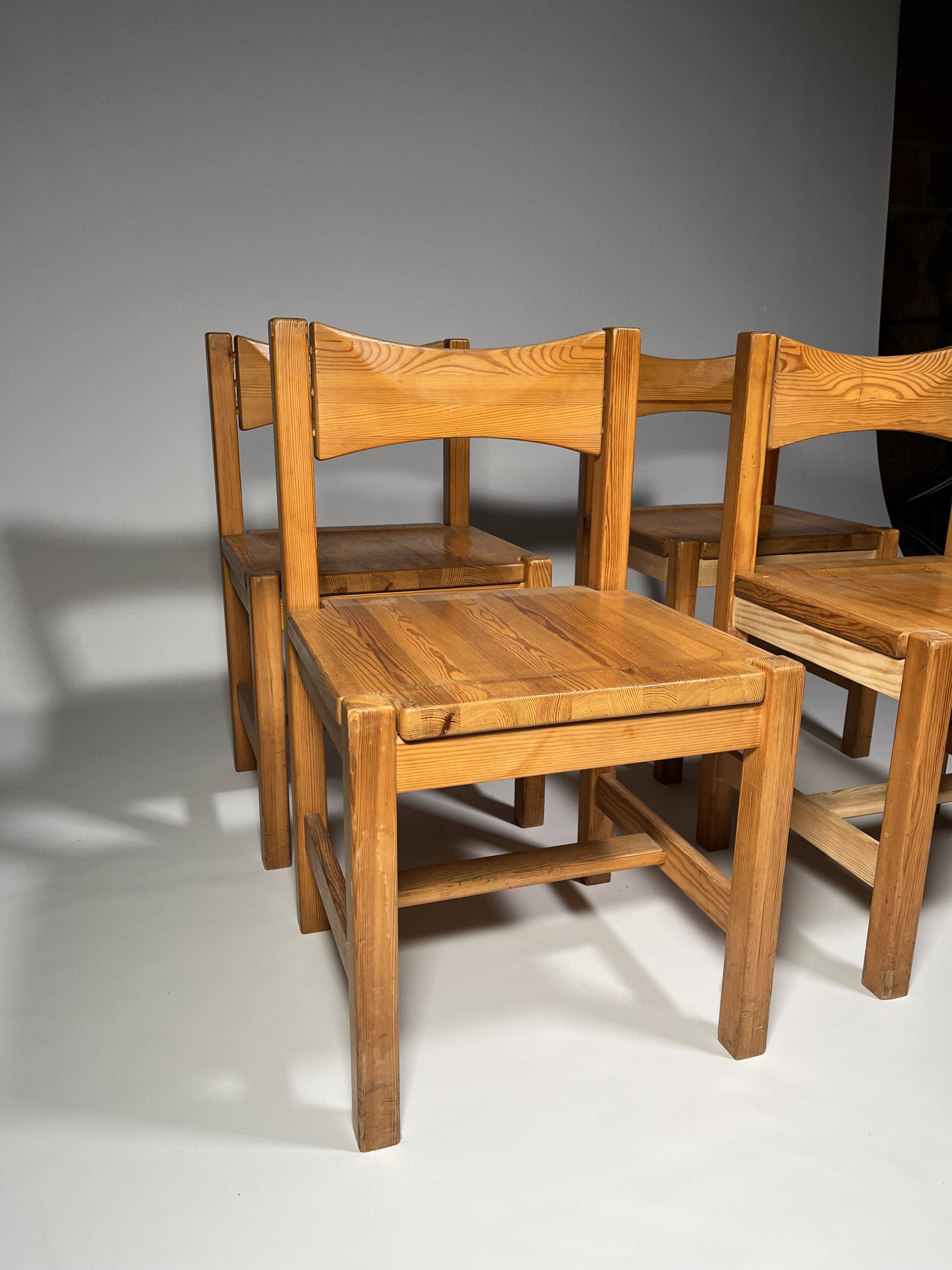 4 Chaises Ilmari Tapiovaara