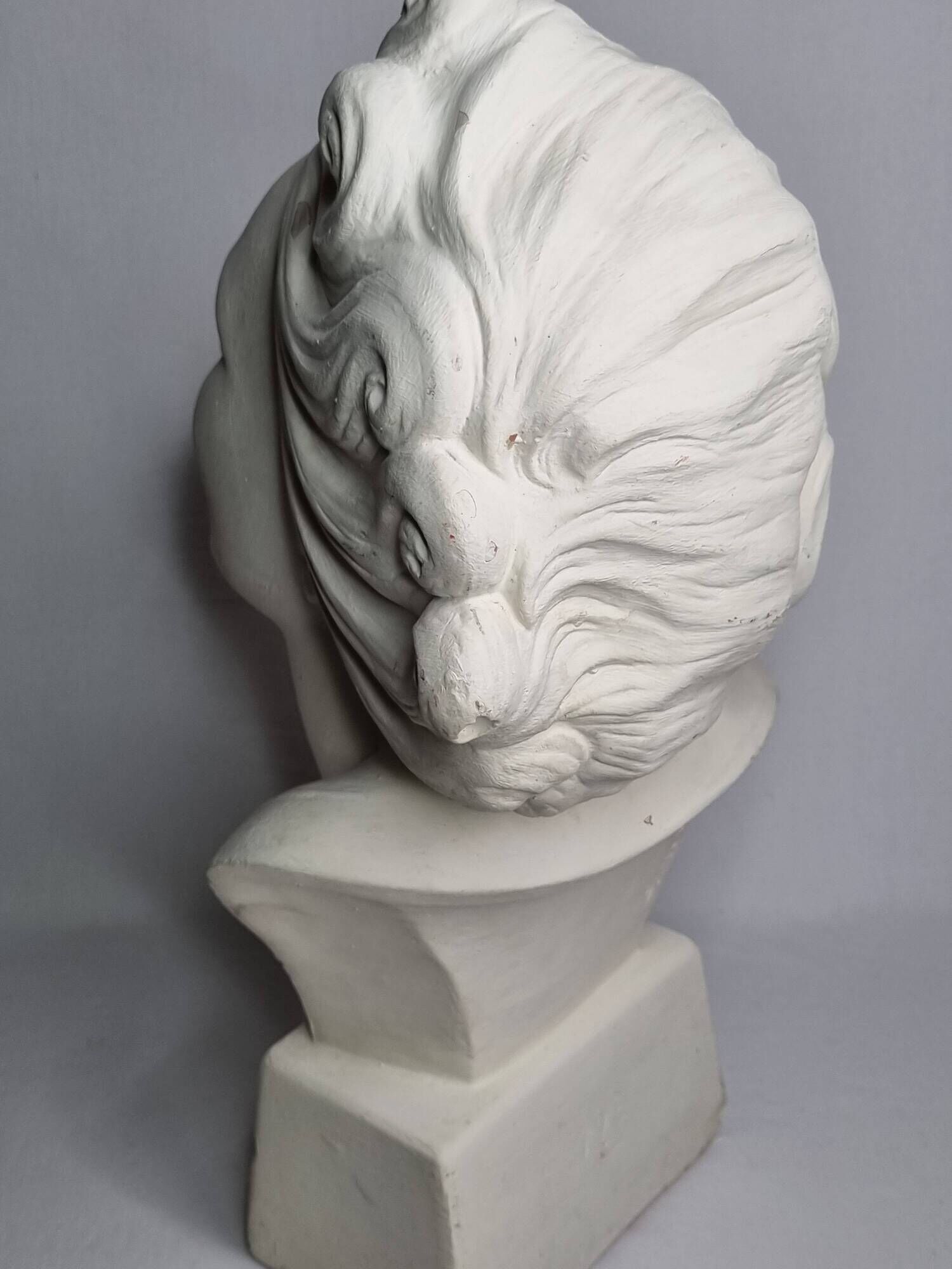 Bust of a young woman by Salvatore Melani, Art Deco style, 48 cm