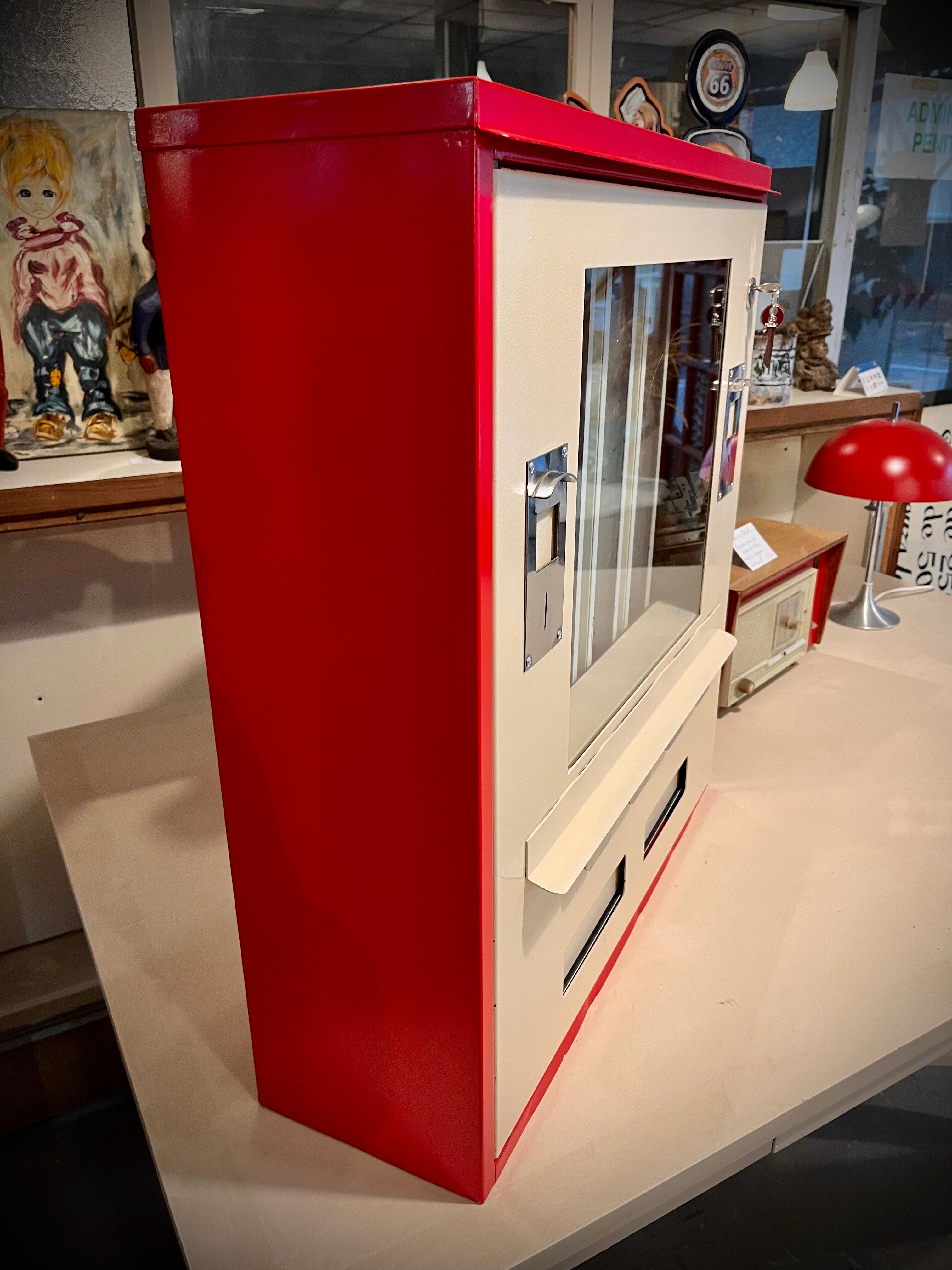 Former candy dispenser