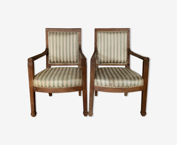 Paire de fauteuils époque Consulat en noyer vers 1800