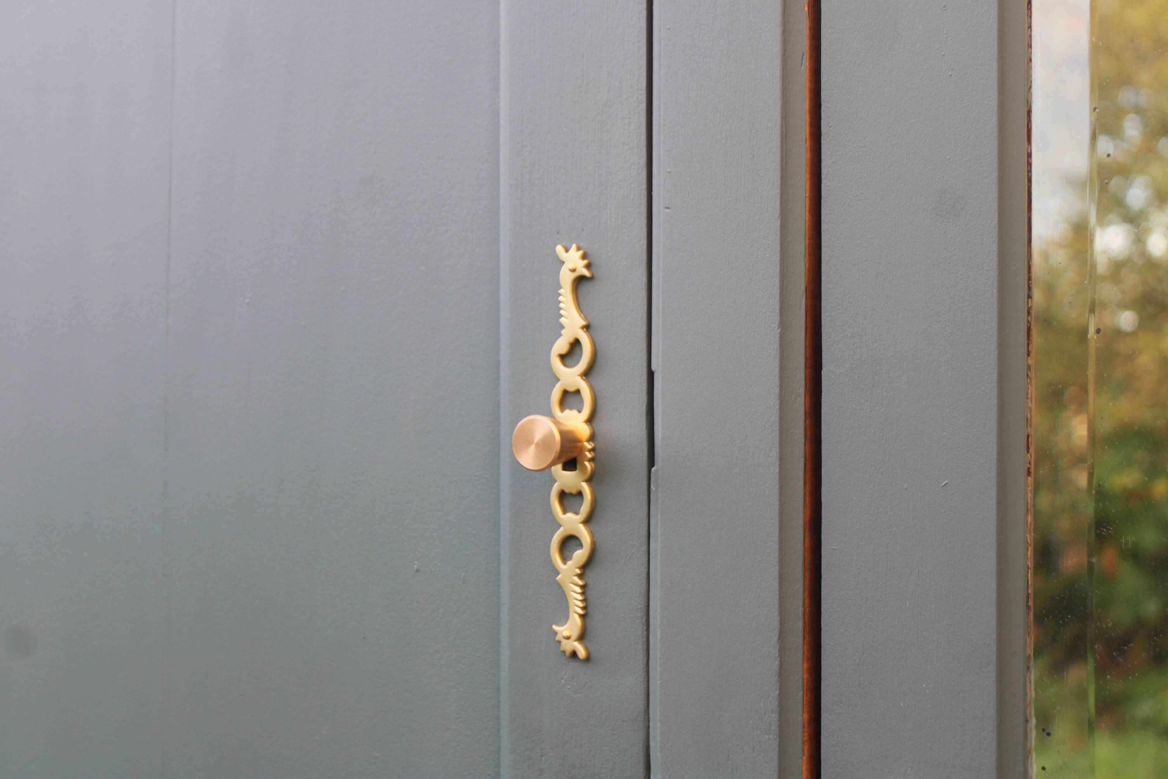 Vintage Parisian Hotel Wardrobe