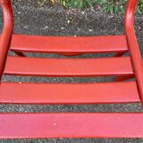2 chaises style Tolix en métal rouge, France 1950