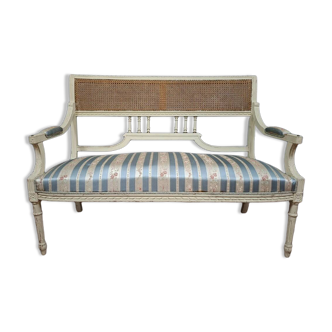 Louis XVI style canapé / bench, elegant and full of charm.
