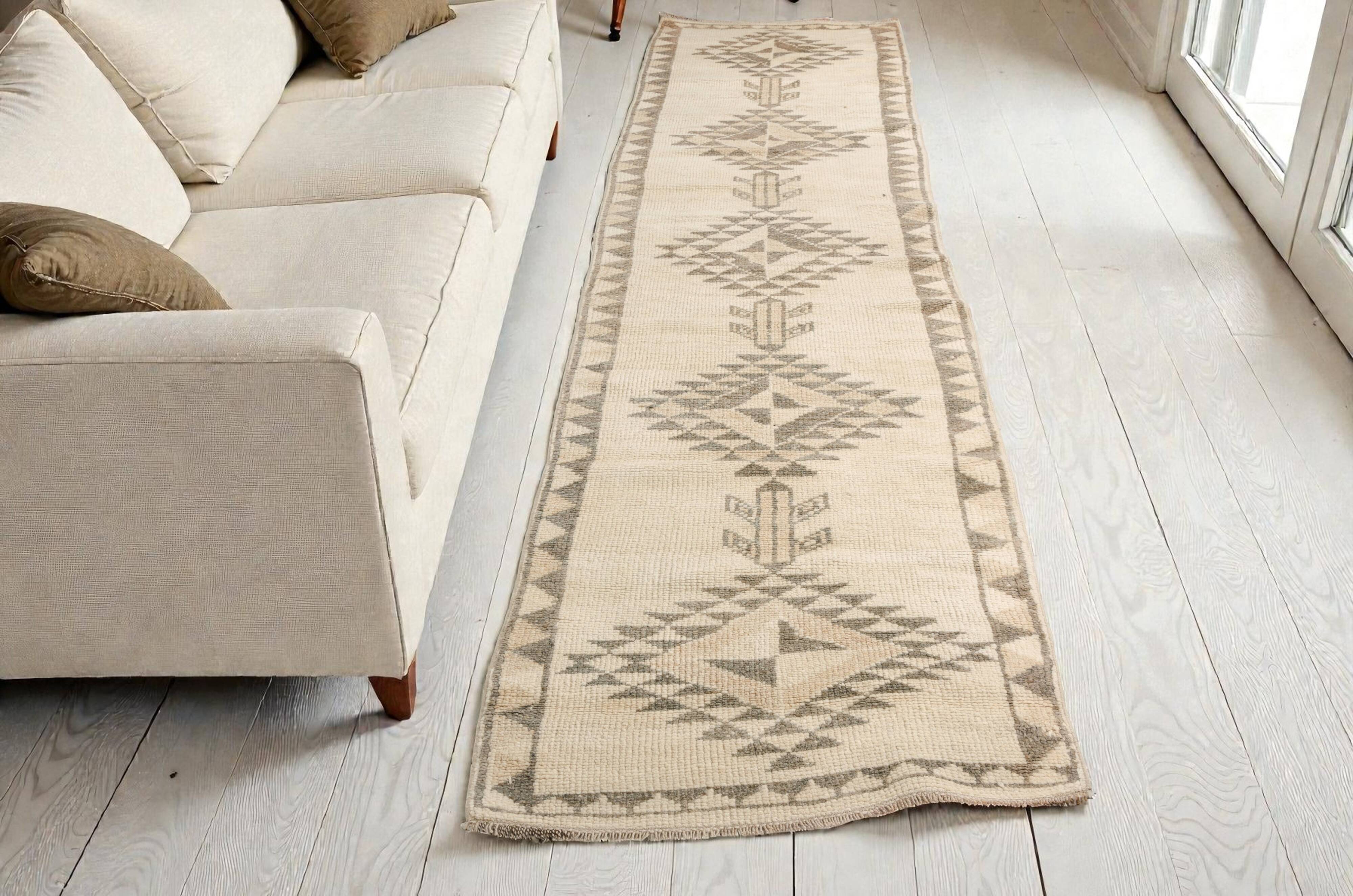 Oushak Anatolian White Carrpet