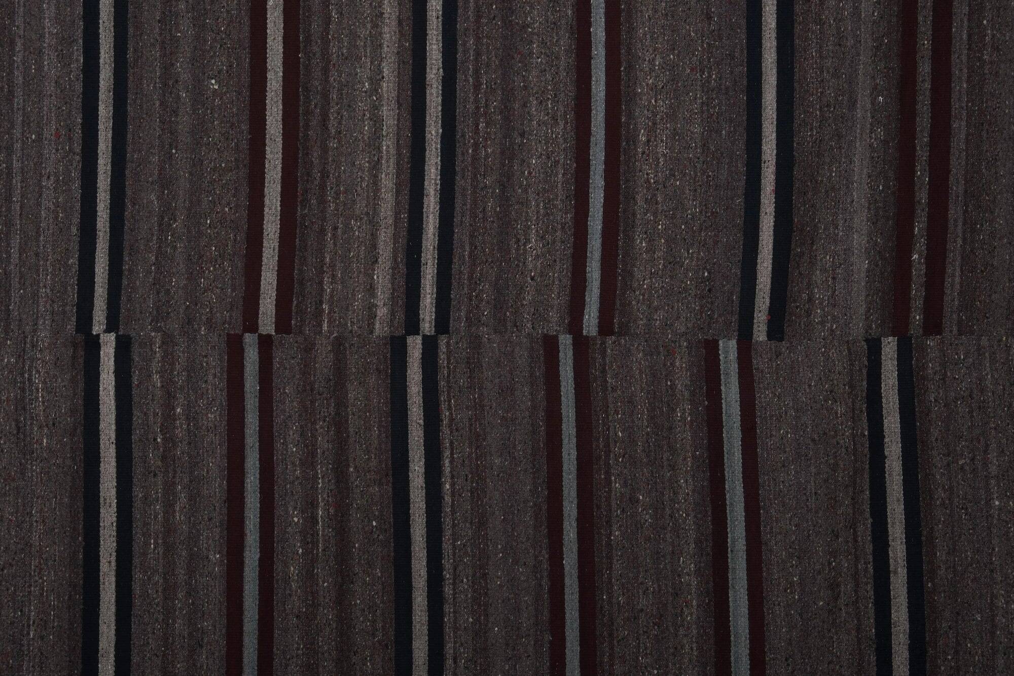 Vintage Turkish kilim, handwoven, 292x300 cm.