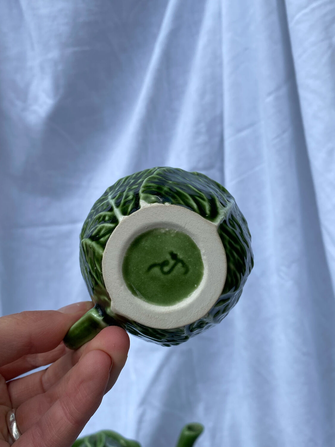 Vintage cabbage leaf service