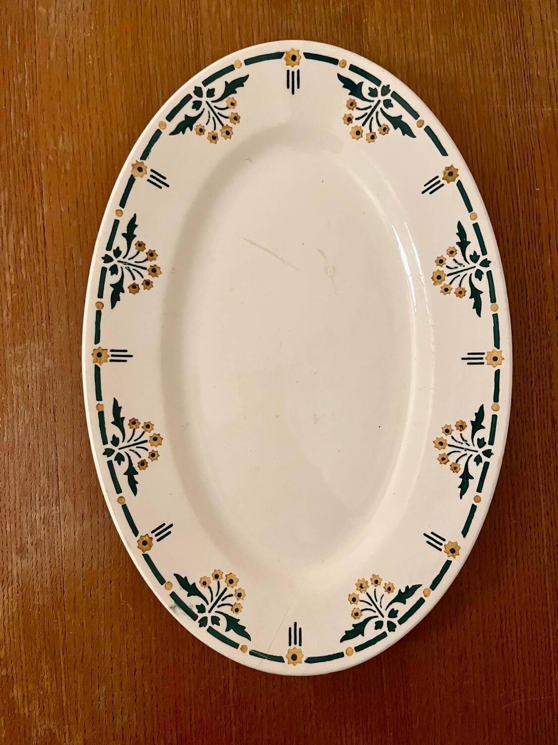 Oval dish Terre de fer model Mimosa