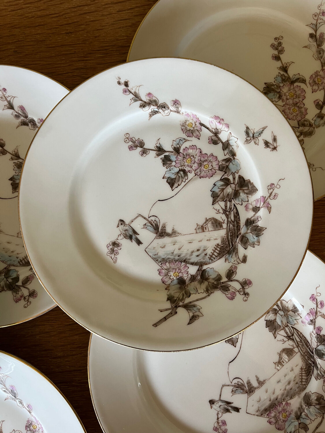 Assiettes à dessert peintes main