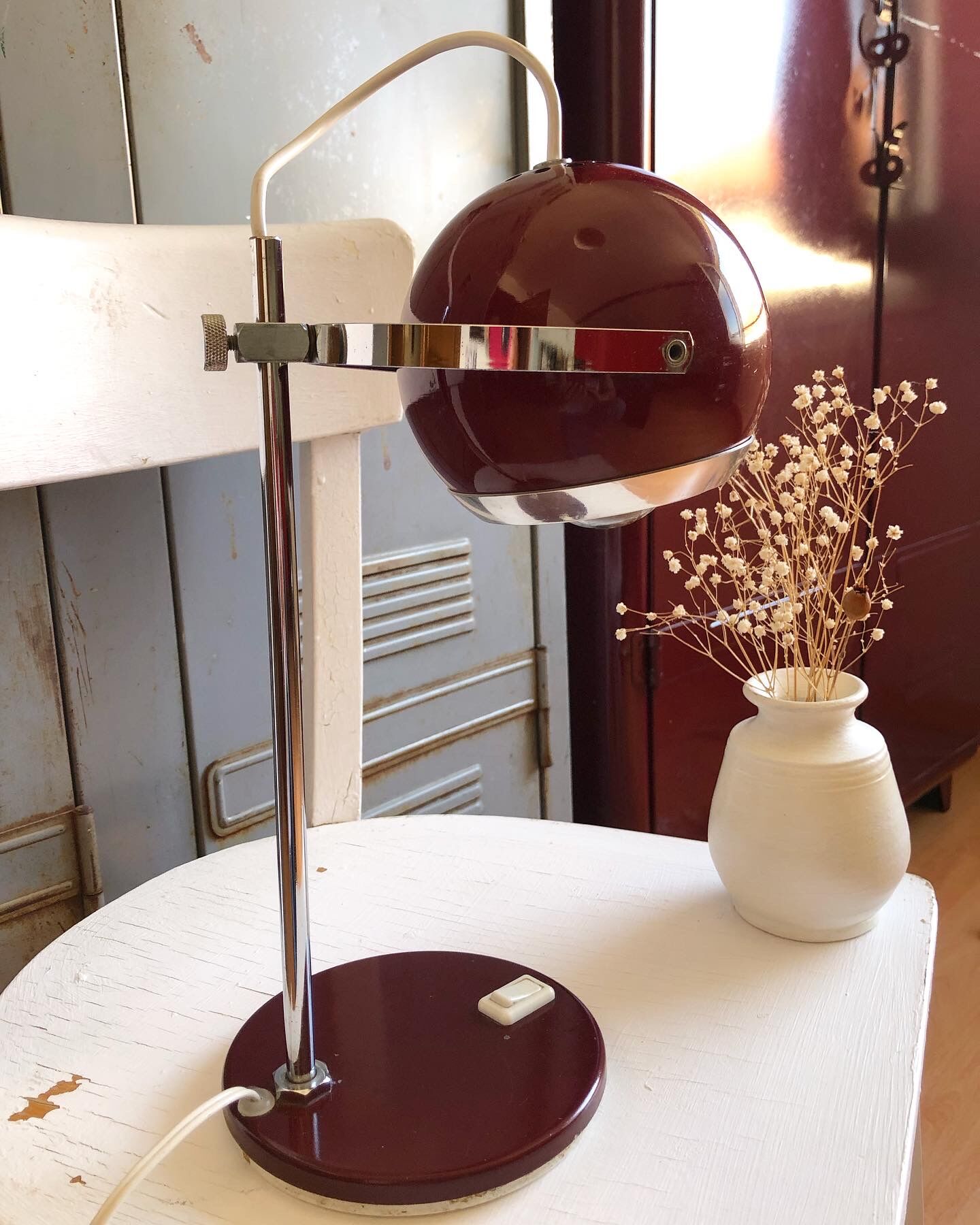 Eyeball lamp