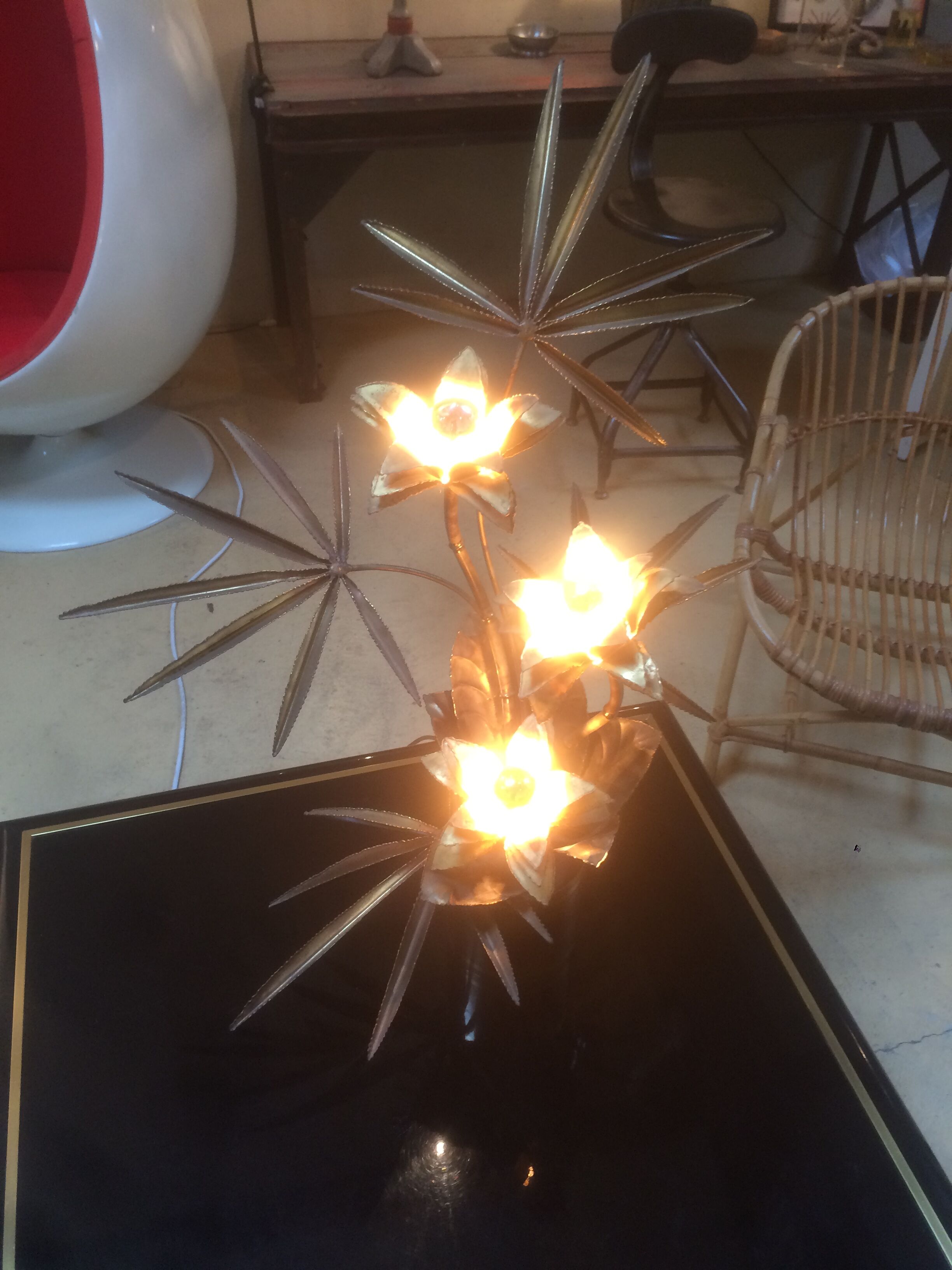 Lamp of the House of Jansen