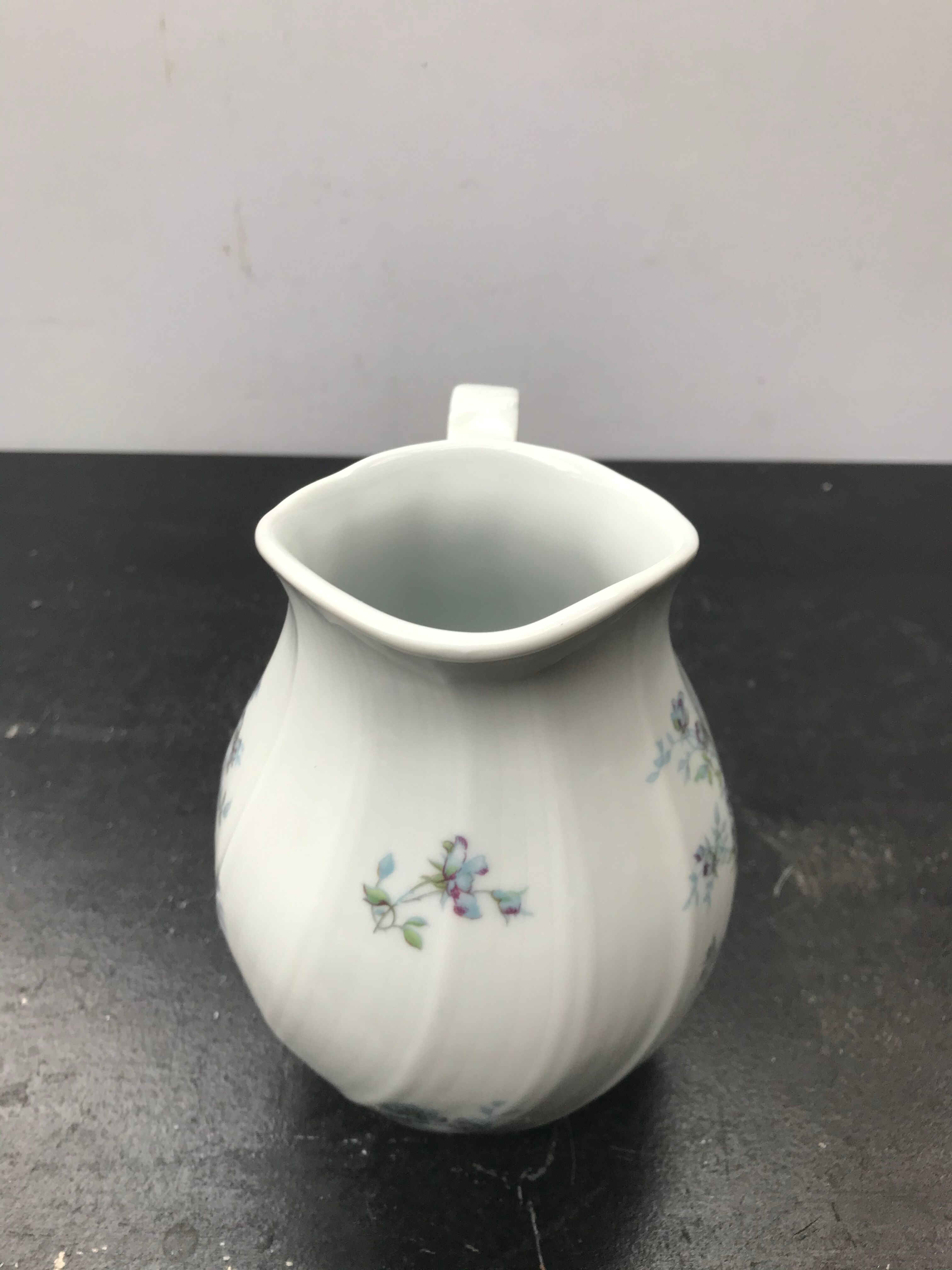 Former pitcher limoges model palm porcelain blanche decor vintage flowers