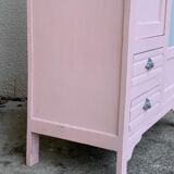 Parisian hotel wardrobe 1930