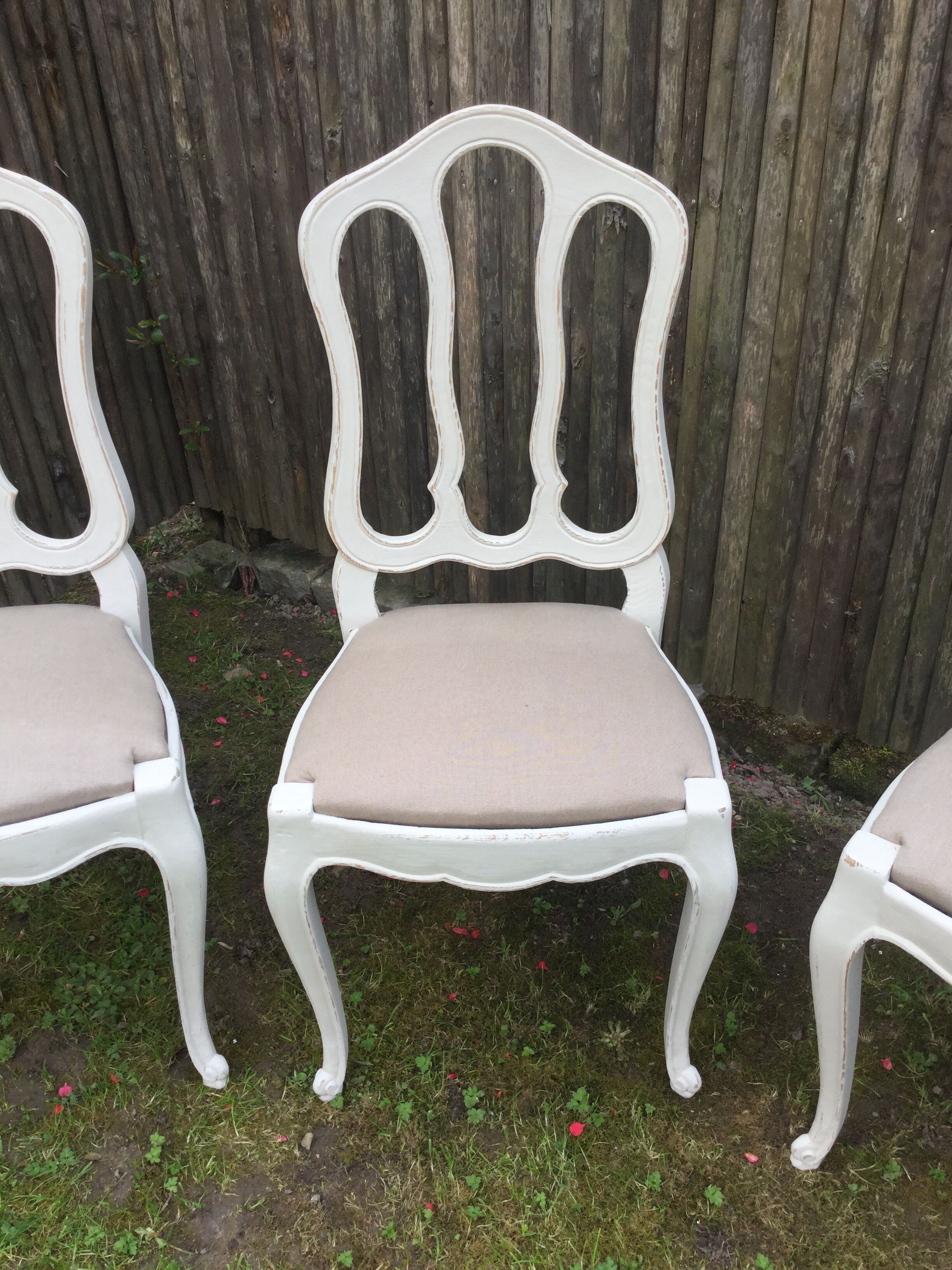 Lot de 5 chaises anciennes en chêne