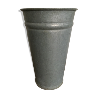 Pot en zinc de fleuriste