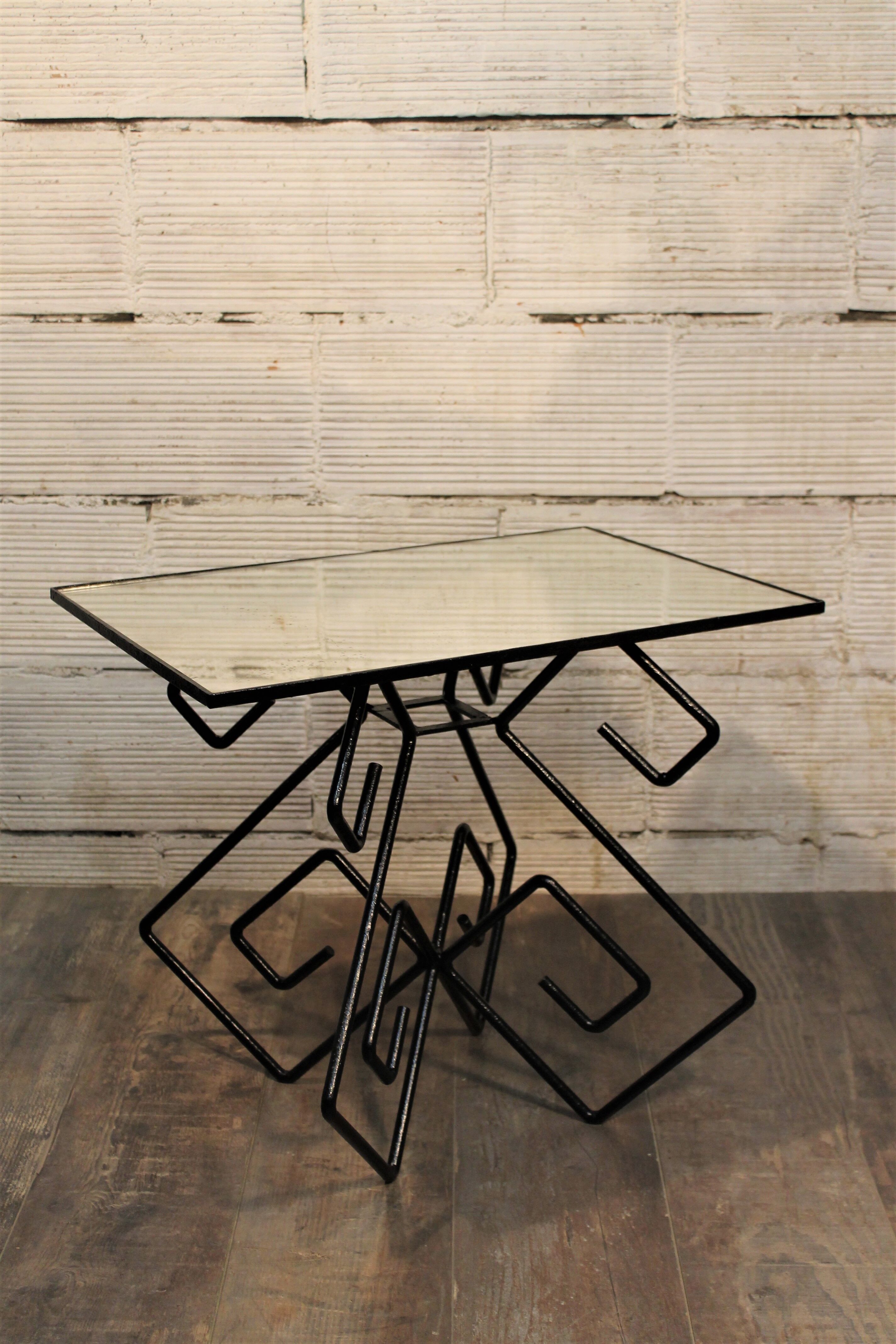 Low mirror & metal years 60 table