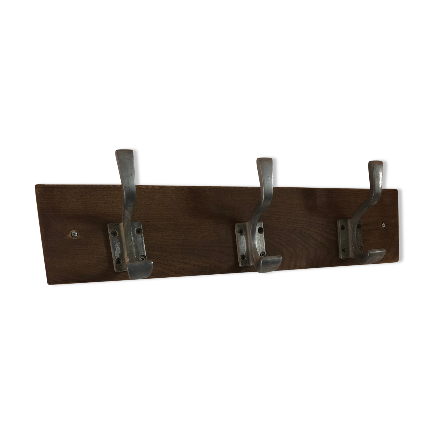 Patère with 50/60s tin hooks on medium matte oak